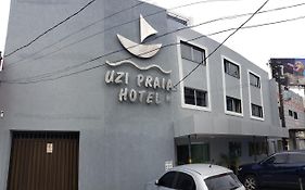 Hotel Uzi Praia